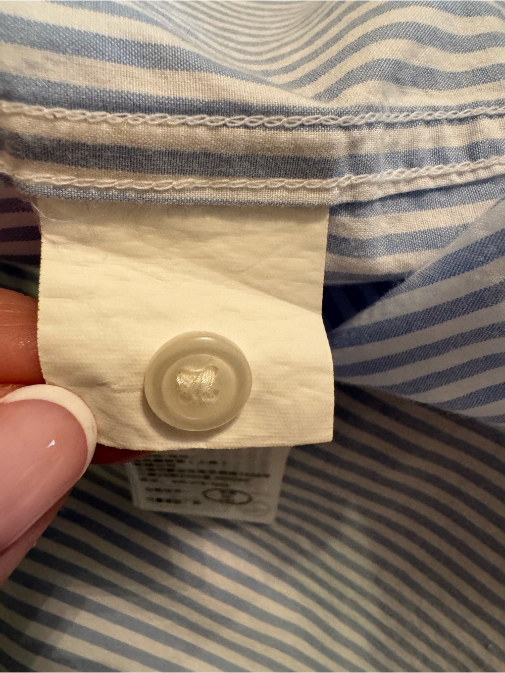 Abercrombie & Fitch Light Blue and White Striped graphic workwear cropped shirt - Picture 9 of 11